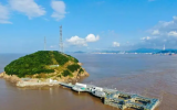 世界最大单机容量潮流能发电机组“奋进号”成功下海