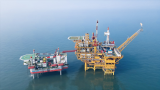 我国海上全新“绿色油田”建成投产