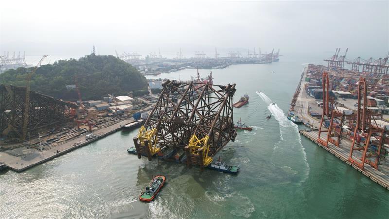 总重量超过埃菲尔铁塔！“深圳制造”高端海工装备启航出海