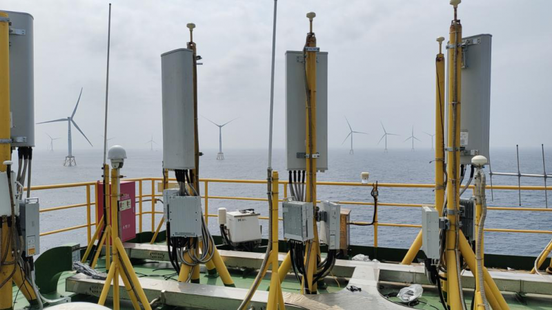 广东移动搭建首个近海深水区海上风电平台5G基站