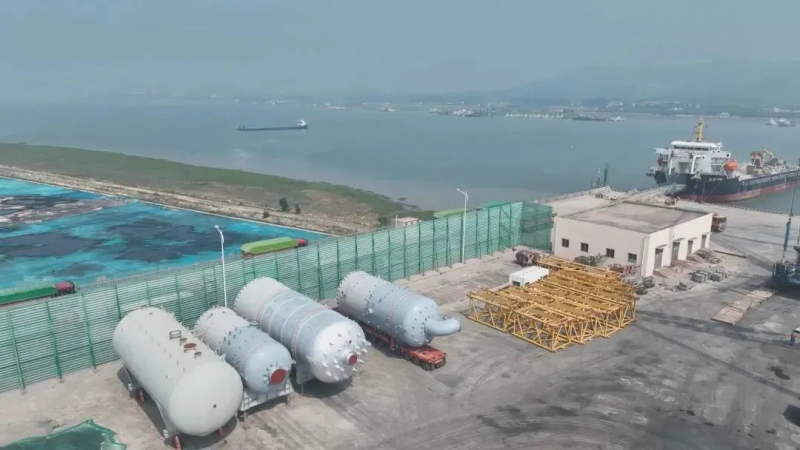 山东海上风电装备制造产业乳山基地假期无休，开足马力抓生产，跑出产业发展“加速度”