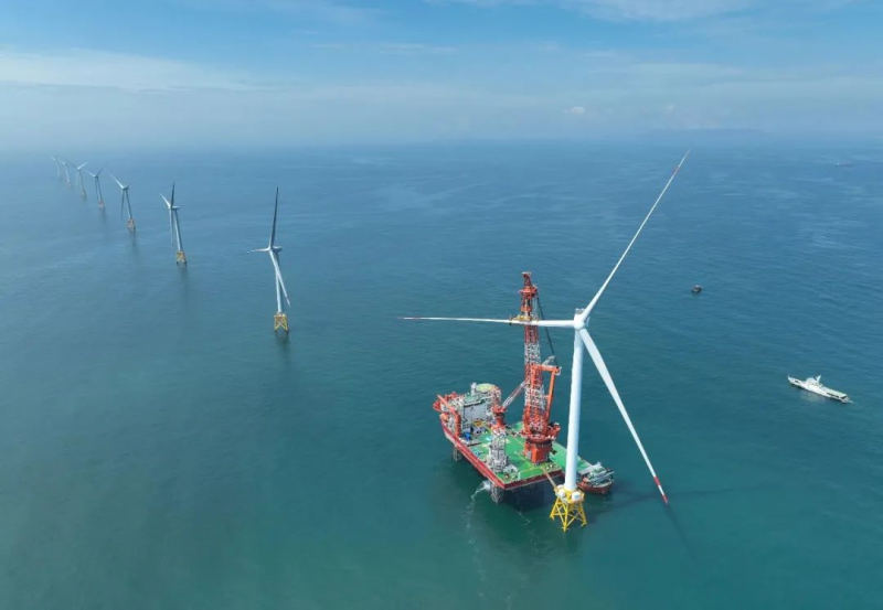 全球首台我国完全知识产权的16兆瓦海上风机顺利安装完成