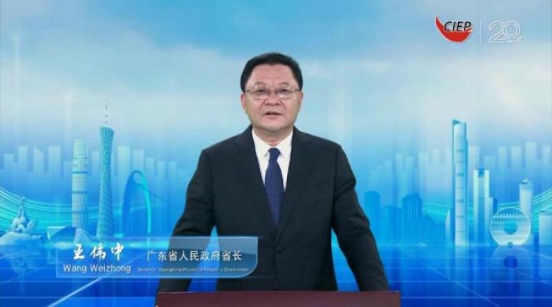 王伟中主持召开省政府党组会议 深入学习贯彻习近平总书记重要讲话重要指示精神