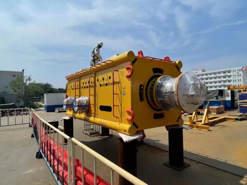 海油工程首台深水高压高温电光液集成水下脐带缆终端设备(UTA)成功交付
