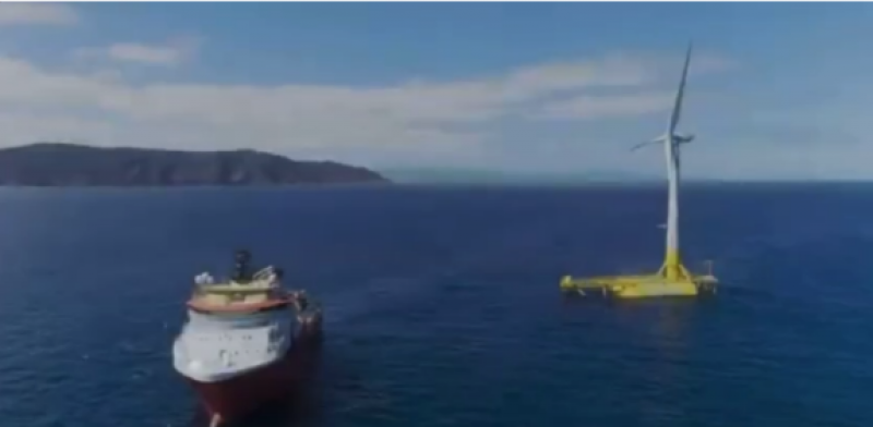 西班牙首台漂浮式海上风力涡轮机并网发电