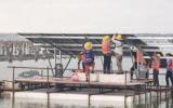莺歌海盐场纳潮湖200兆瓦平价光伏项目顺利并网