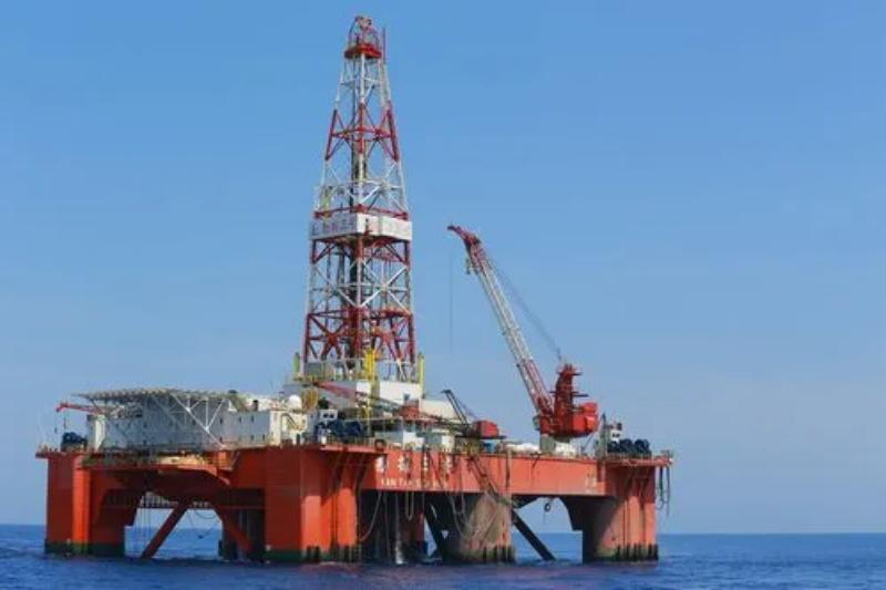 上海海洋油气分公司勘探三号平台 “海陆双线”建强海上战斗堡垒