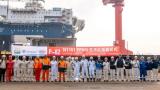 启东中远海运海工举行N1151 P-82 FPSO生活区模块搭载仪式
