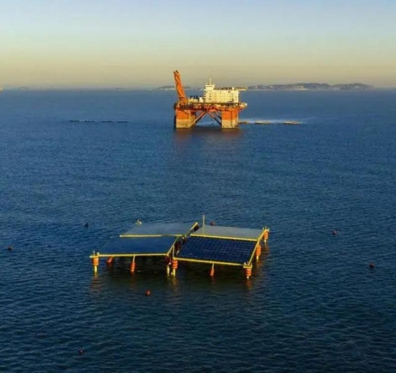 全国首个海上浮式光伏实证基地揭牌并正式启动运营！