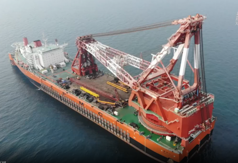 “振华30号”助阵广西首个海上风电项目施工！