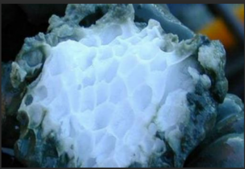 天然气水合物开采方法——固态流化法