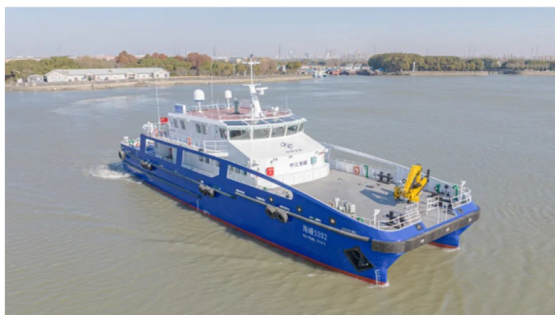 中交海峰风电研发投资的“海峰5000系列”两型首制风电运维船顺利完成试航！