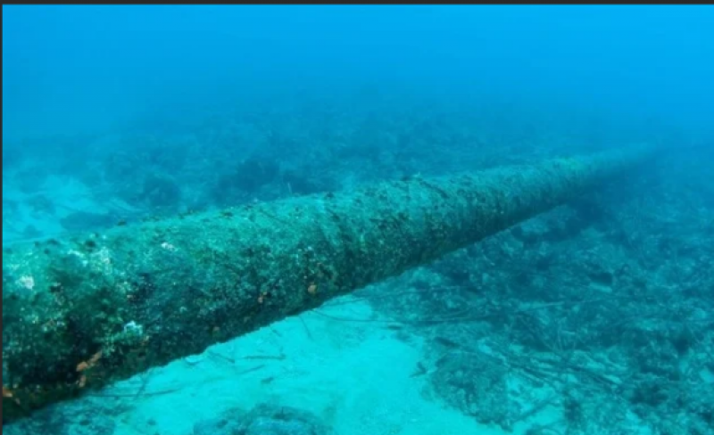 海洋平台钢结构在海水全浸区的腐蚀