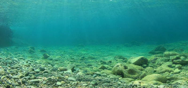 水下井口头系统服役条件