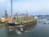 超级“海上油气巨无霸”由烟台开赴巴西