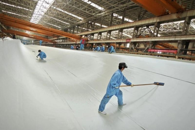 时代新材首支海上230BA大功率叶片下线！