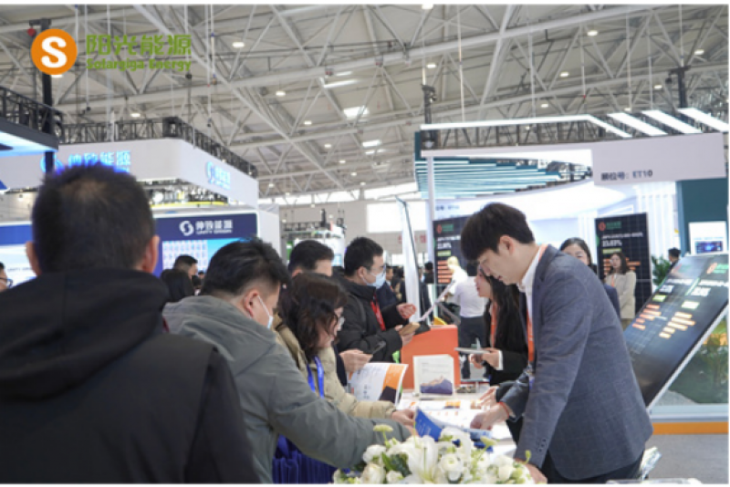 阳光能源海上光伏N型TOPCon双玻组件亮相