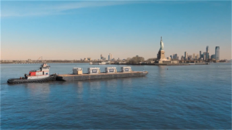 美国首个高压直流海上变电站用变压器抵达纽约