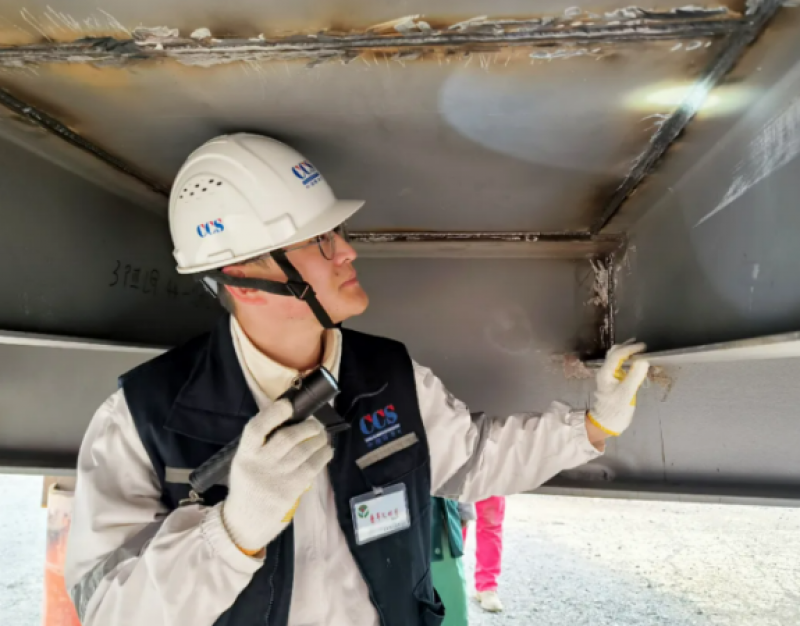 深海“追光者”——验船师