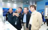 国务院国资委机关老部长参观调研中国海油