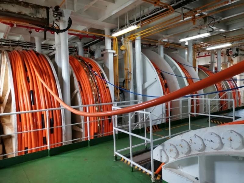 我国首套海洋拖缆地震勘探采集装备——“海经”系统获奖！