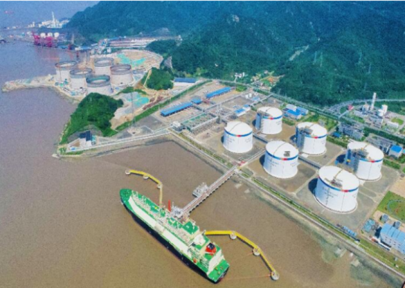 “绿能瀛”号顺利完成冷舱作业，开启首航！