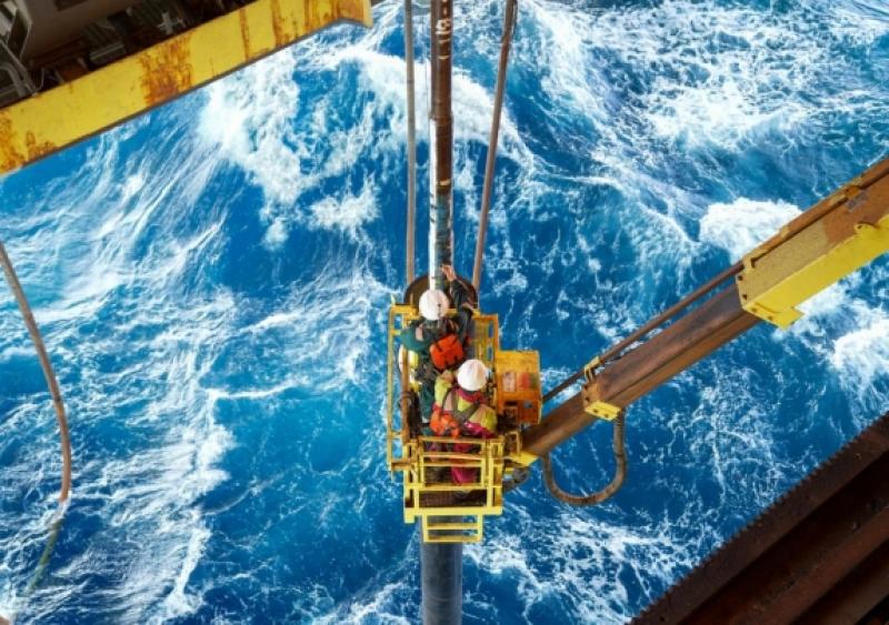 “深海一号”二期海上钻完井作业全部完成