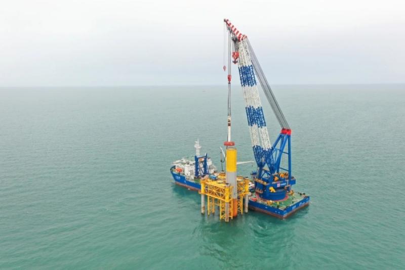 GENMA 3000吨全回转海洋起重机成功入选2024年度江苏省首台（套）重大装备名单