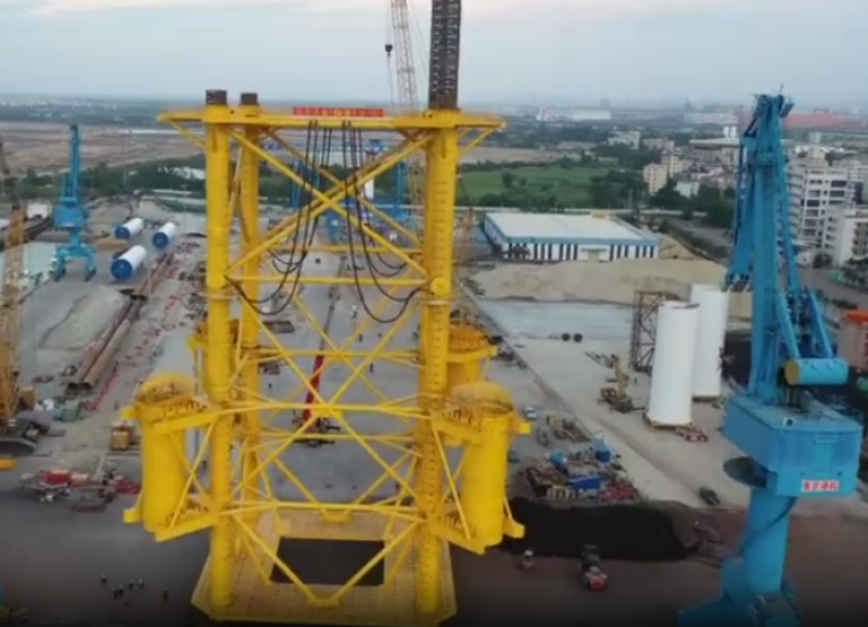 国内最大可调式沉桩定位架成功发运，助力阳江打造绿能之都