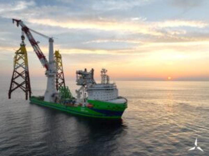 台湾省海龙 2 号海上风电场所有导管架基础已安装完成