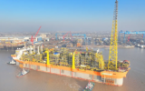 启东中远海工建造的世界最大吨位FPSO“M026”启航交付