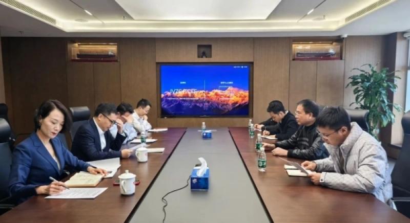 华夏金租与德京集团座谈交流，深入探讨未来海上风电行业发展趋势