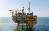 曹妃甸6-4油田CEPB平台浮托安装成功 海上油气开发取得重大进展