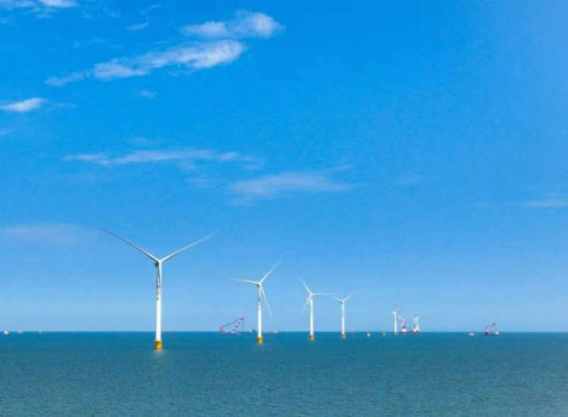 国家能源局新能源和可再生能源司司长李创军：大力推动海上风电发展走向深水远岸