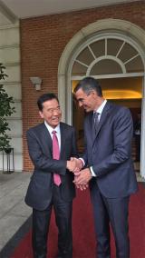 西班牙首相桑切斯会见明阳集团董事长张传卫共商新能源合作