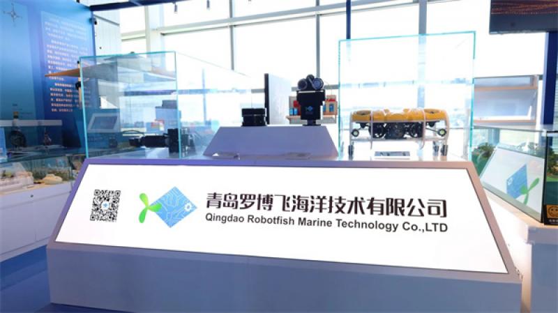 青岛罗博飞核心产品入驻胶东机场，深海科技点亮“城市会客厅”