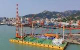 国内首艘专为海上光伏项目设计建造的特种工程船——“蓝鲲02”