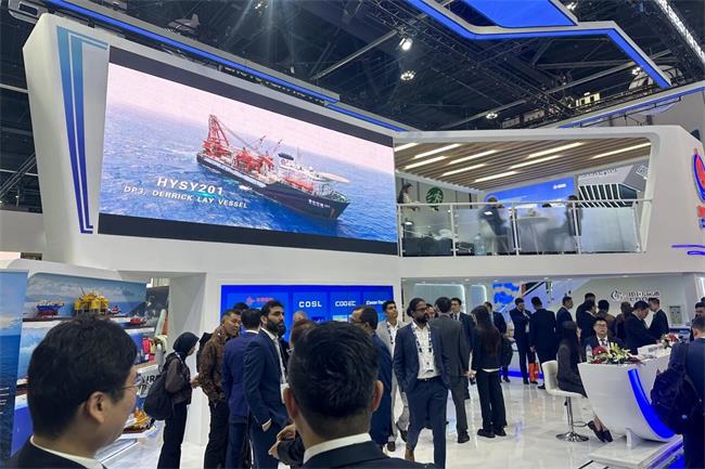 中国海油携“海油名片”亮相阿布扎比国际石油展览会展示能源转型创新成果