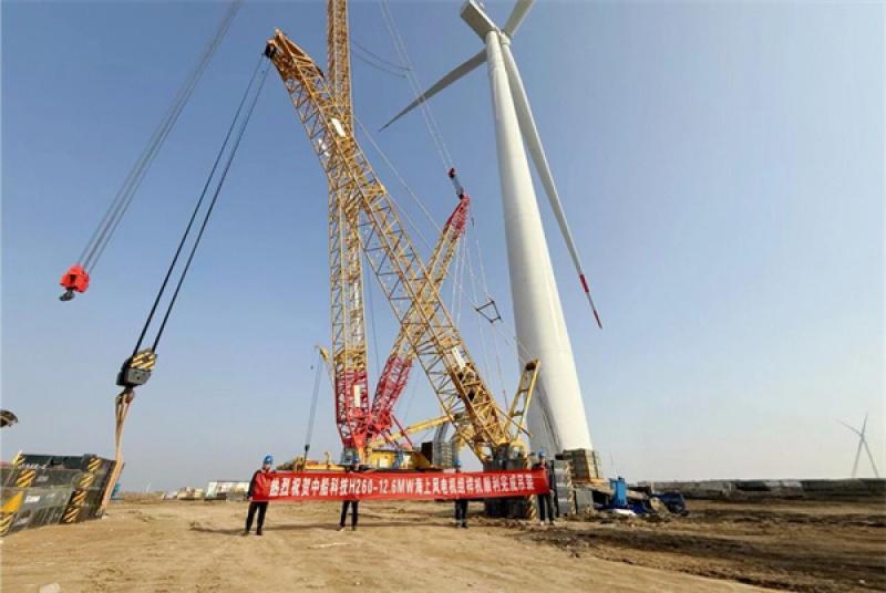 中船科技首台H260-12.6MW海上机组完成吊装