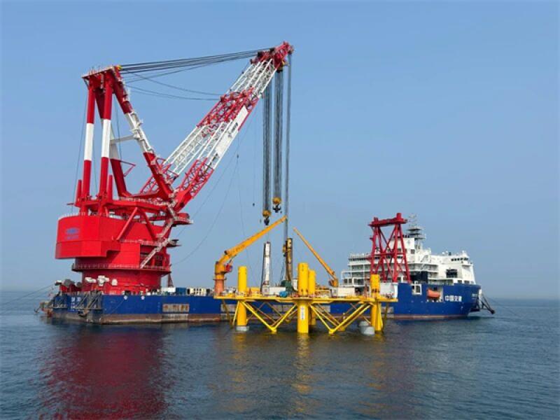 威海海事局全力保障山东首个深远海海上风电项目建设