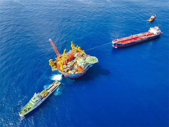 流花油田二次开发项目创产能新纪录